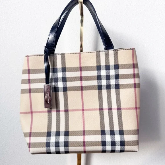 Burberry Nova Check Plaid PVC Bag - Picture 2 of 15